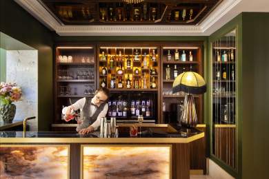 Lord Byron Hotel · 4-star Boutique Hotel Paris