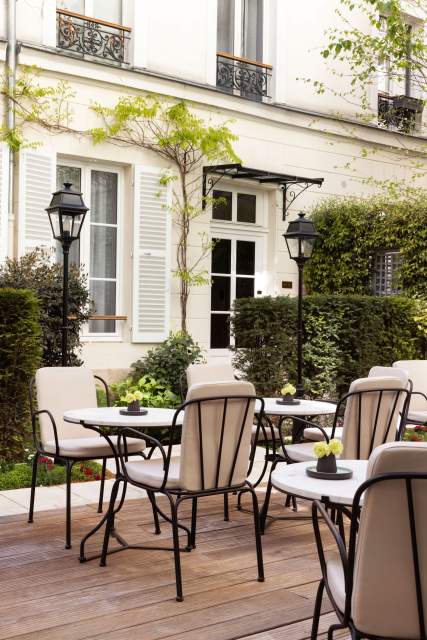 Hôtel 4 étoiles Champs Elysées Paris · Hôtel Lord Byron