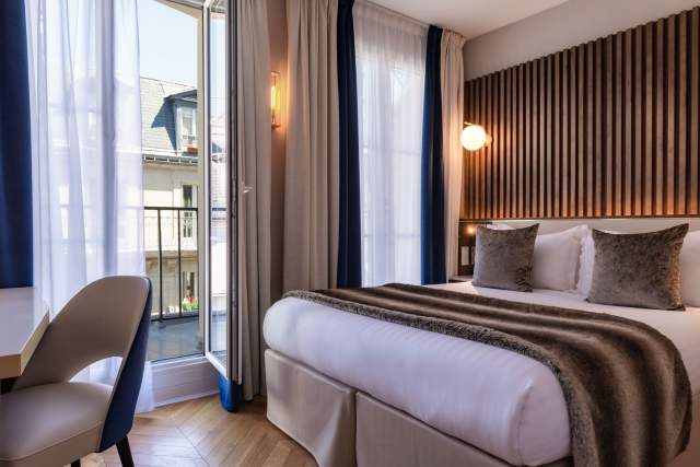 Hotel de 4 estrellas Campos Elíseos París · Hotel Lord Byron